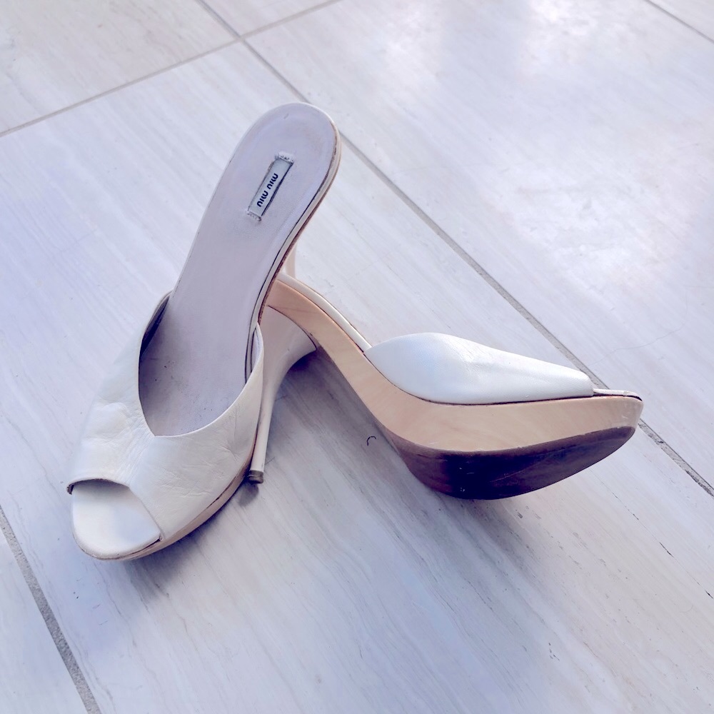 Miu Miu wood base open toe mule